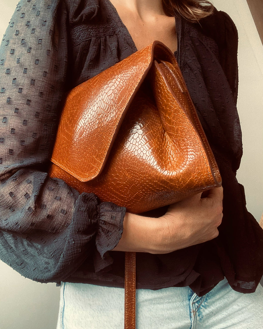 BELIZE SNAKE COGNAC MEDIUM