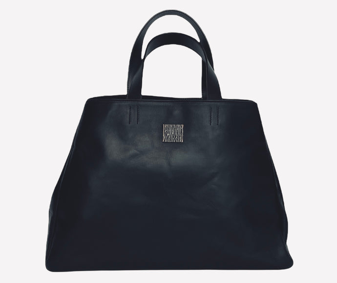 CORON Bag (small grey logo)- €310,00)